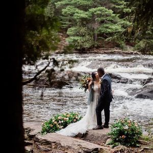 Meet your Posher, Angel